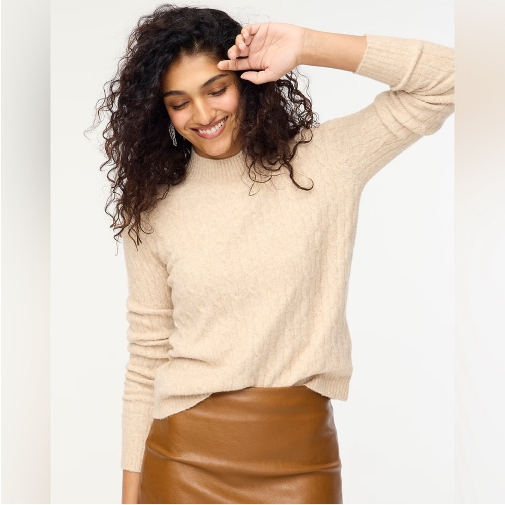 J. Crew Cable Knit Cream Mockneck Sweater in Extra Soft Yarn Small in Hthr Linen